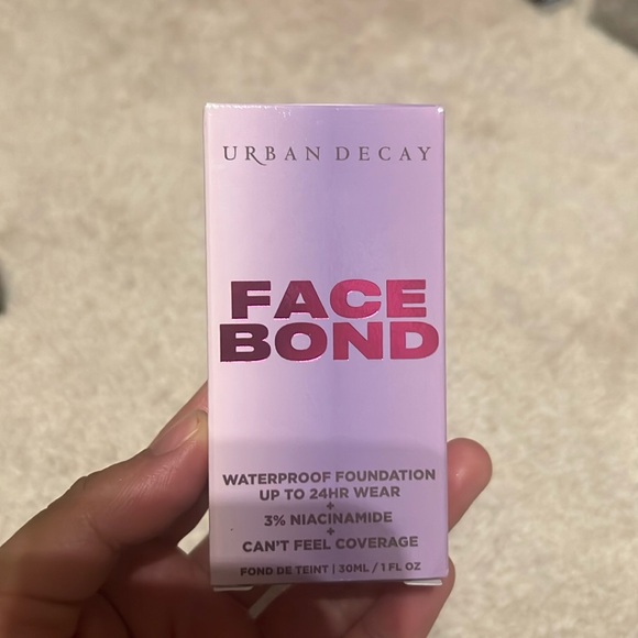Urban decay face bond - Picture 1 of 2